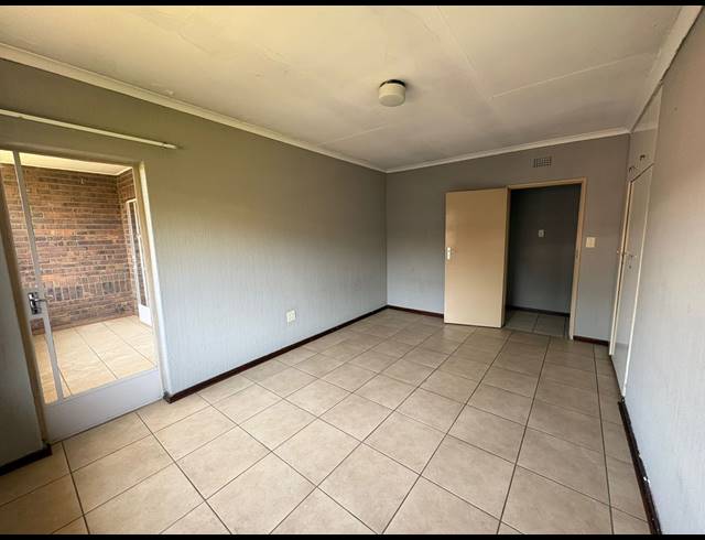 2 BEDROOM APARTMENT FOR SALE IN THREE RIVERS